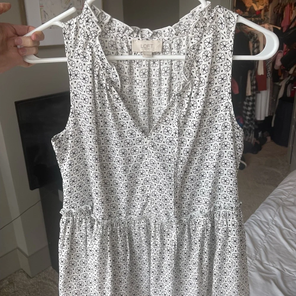 Loft Shell Tank Top - Picture 1 of 4